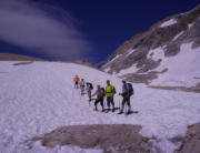 Juli 2008 - Wanderfahrt zur Zugspitze - Beim letzten Stück mussten wir Schneefelder überqueren