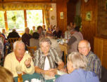 2012 Alle zwei Jahre laden wir unsere Senioren ins Waldsteinhaus ein